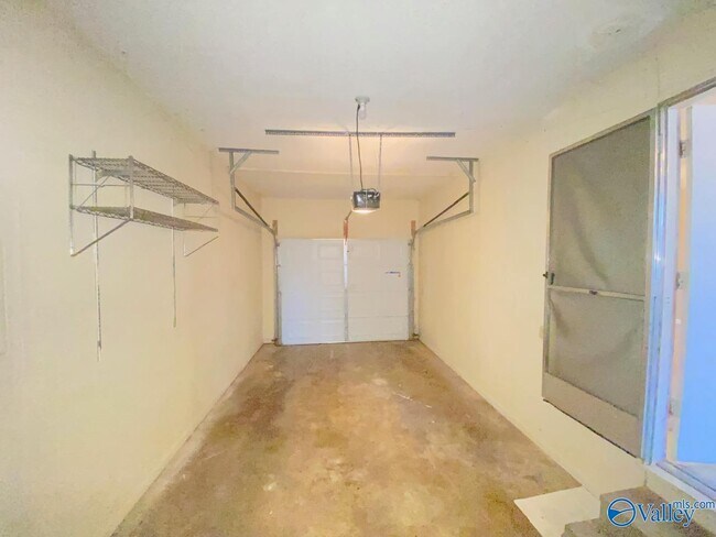 Building Photo - 5020 Kyle Ln NW