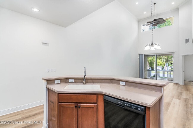 Building Photo - 208 Tin Roof Ave