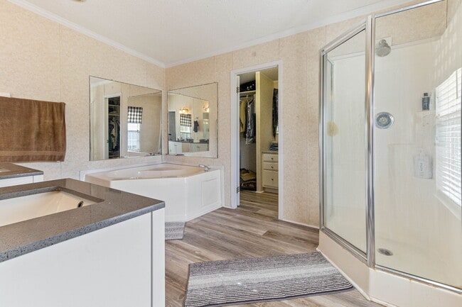 Building Photo - 214 Shipman's Pike