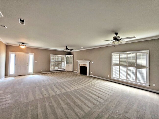 Building Photo - HOUSE FOR RENT - DECATUR