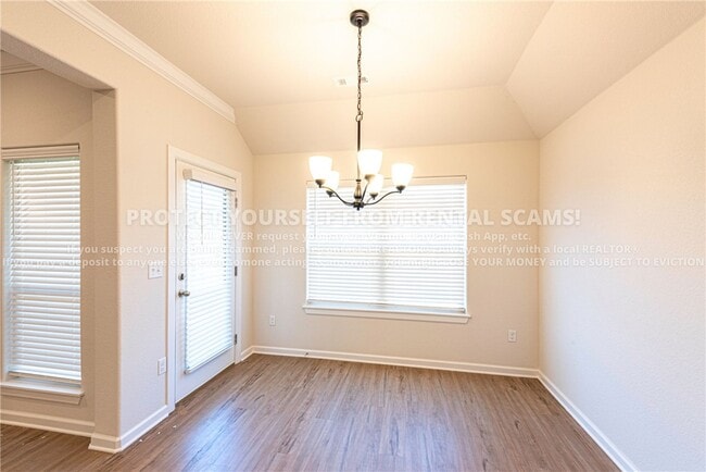 Building Photo - 410 Coconut Ln