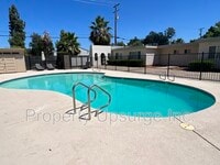 Building Photo - The Palms