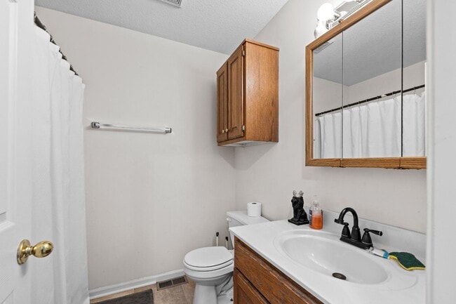 Building Photo - 5343 Godas Cir