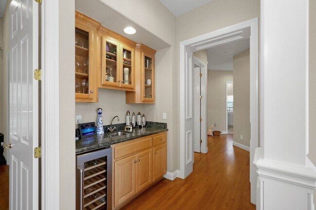 Building Photo - 3441 Torlano Pl