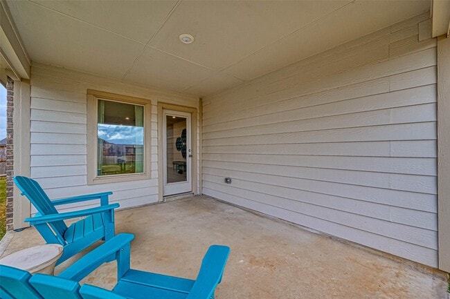 Building Photo - 21119 Bella Coral Dr