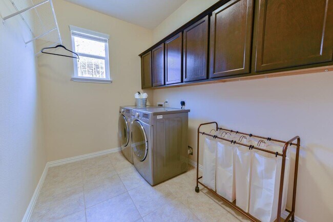 Building Photo - Beautiful upgraded home in Tuscany Meadows, Harker Heights