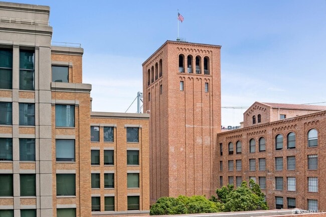 Building Photo - 338 Spear St