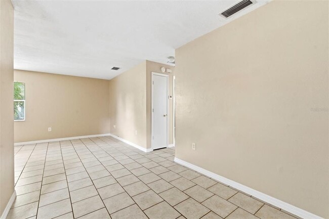 Building Photo - 3052 Park Ln