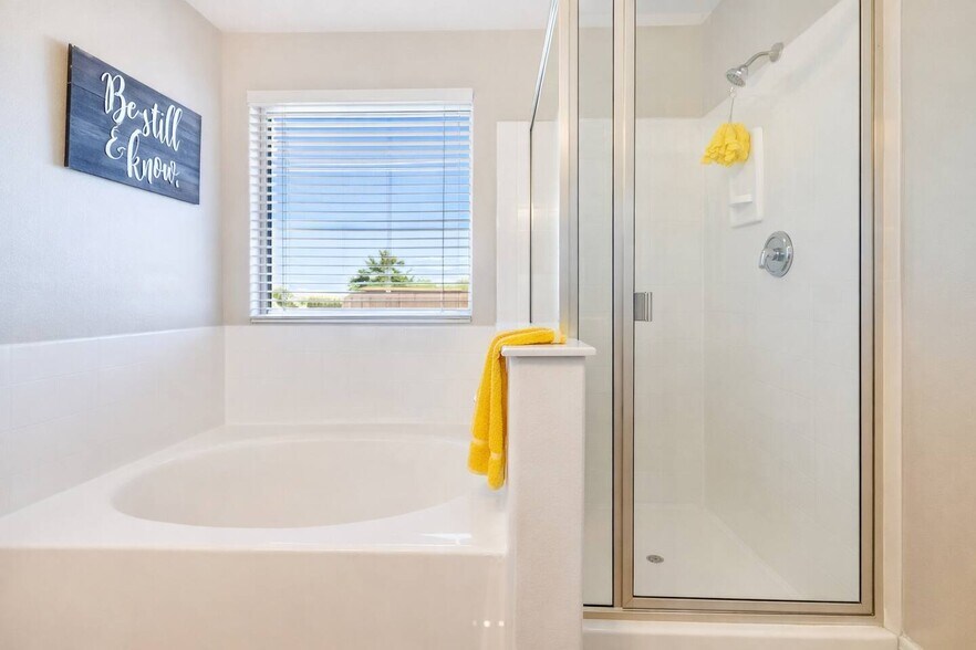 Building Photo - 11328 N 89th Dr