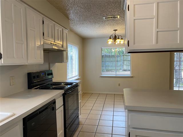 Building Photo - 5400 Holly Trail