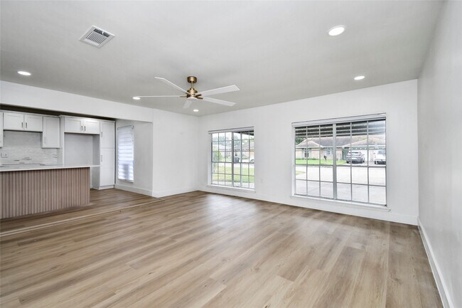 Building Photo - 7210 Lumber Jack Dr