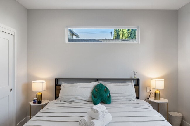 Building Photo - 1817 Andrea Pl