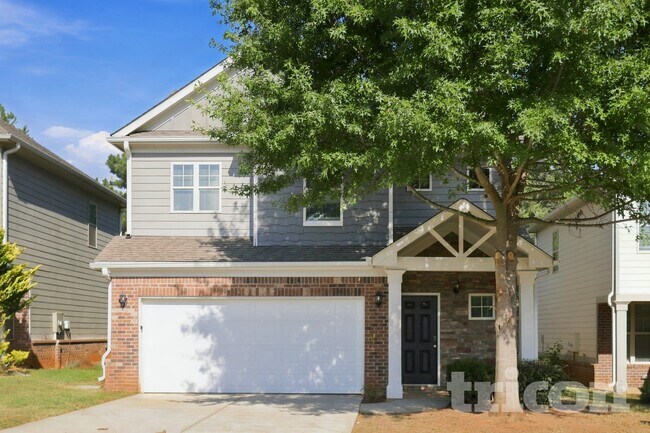 Building Photo - 144 Daisy Cir