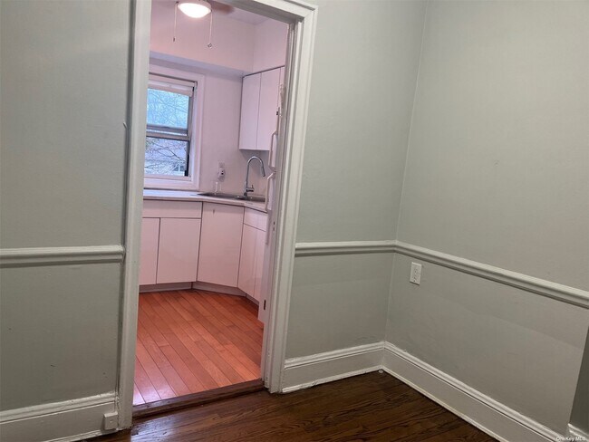 Building Photo - 261 Central Ave