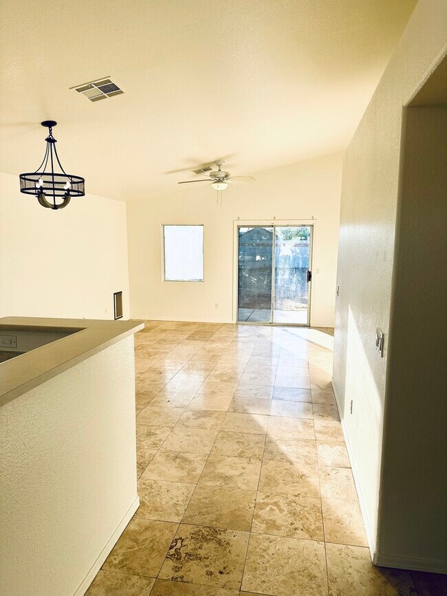 Building Photo - Adorable single story, corner lot home wit...