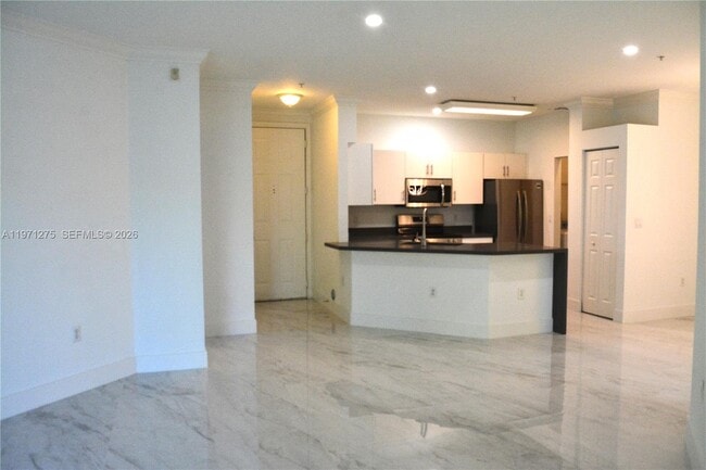 Building Photo - 4402 SW 160th Ave