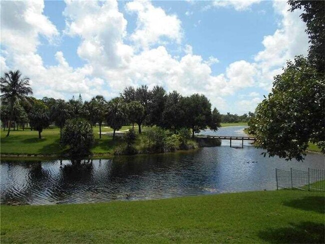 Building Photo - 4014 NW 87th Ave