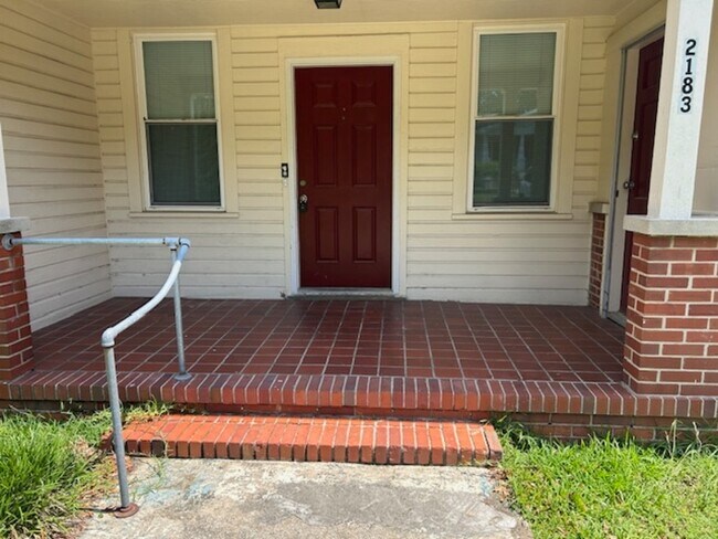 Building Photo - 2183 Ellis St