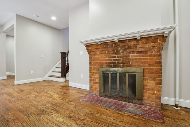 Building Photo - 99 Lincoln St