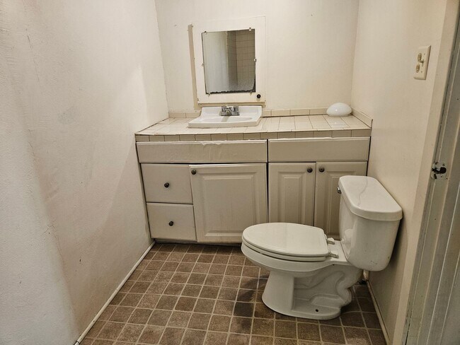 Building Photo - 1 Bed/1 Bath