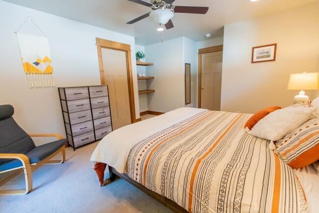Building Photo - Charming Downtown Retreat: A Unique Blend of Urban Living and Montana Charm in Bozeman