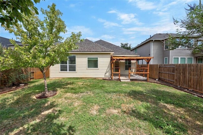 Building Photo - 468 Sheepshank Dr