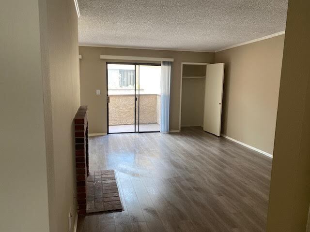 Building Photo - 10745 Kling St