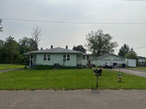 Building Photo - 38 Woodhill Ct