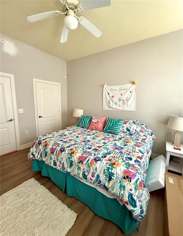Building Photo - 515 Mirasol Cir