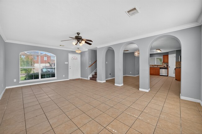 Building Photo - 12007 Green Bluff Ct