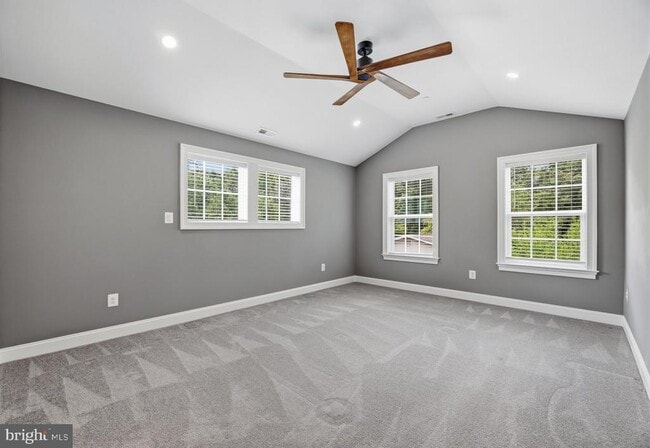 Building Photo - 474 Brightwood Rd