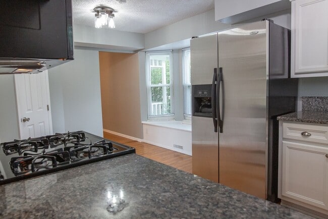 Building Photo - 3125 Tromley Ct