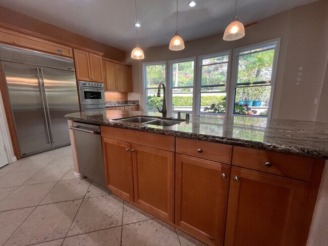 Building Photo - Elegant 5-Bedroom Carmel Valley Home with ...