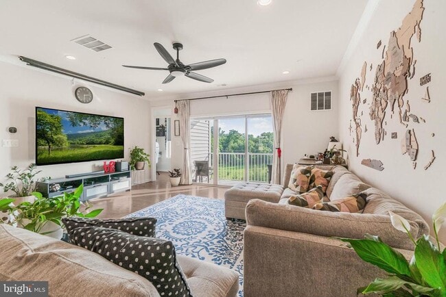 Building Photo - 23619 Waterford Downs Terrace