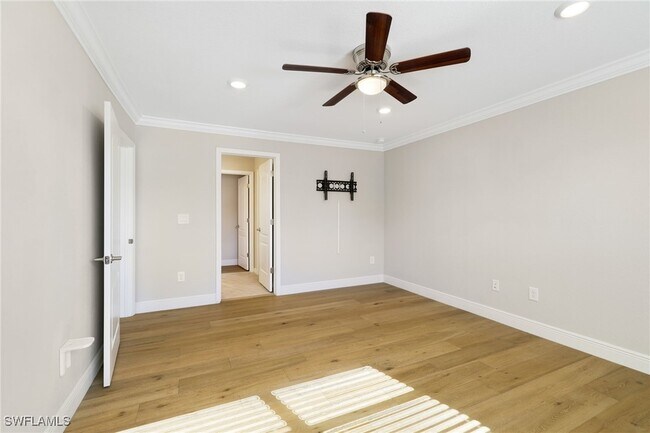 Building Photo - 17558 Elkgrove Ln