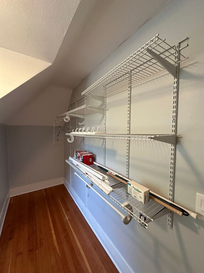 Building Photo - 4022 N 28th St