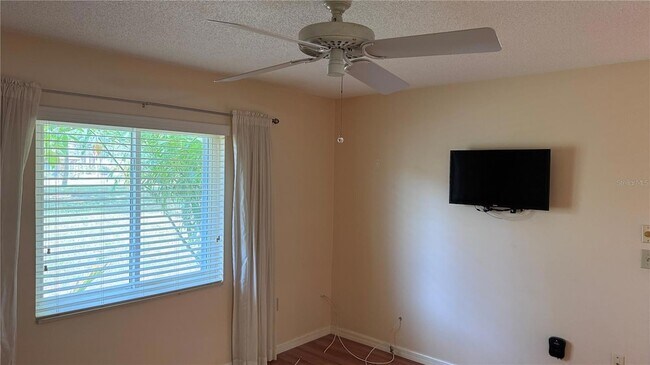 Building Photo - 4541 Tippecanoe Trail