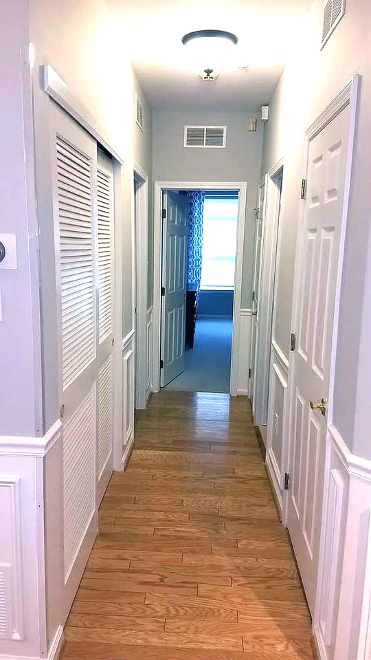 hallway-1 - 305 Dresher Woods Dr
