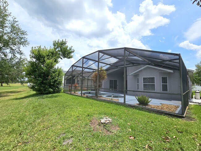 Building Photo - 2813 Harwood Ct