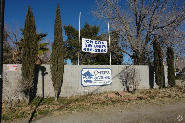 Building Photo - Cypress Gardens Mobile Home Park