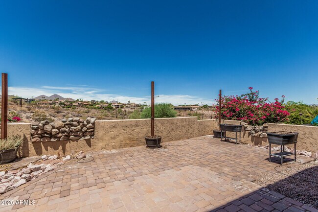 Building Photo - 16107 E Emerald Dr