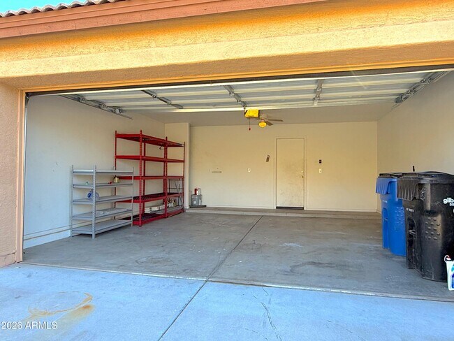 Building Photo - 3545 Crescent