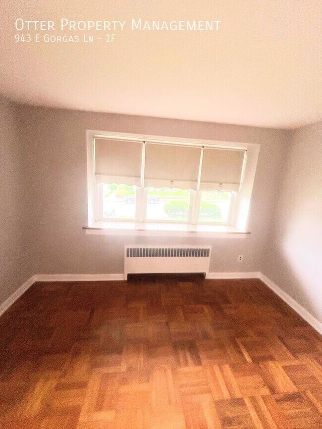 Building Photo - 943 E Gorgas Ln