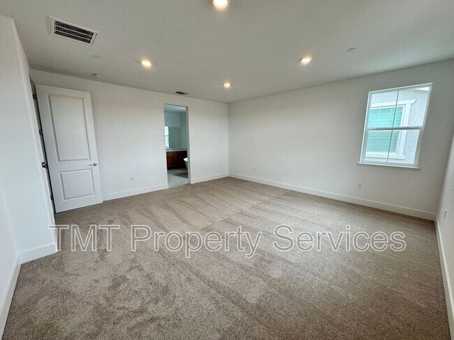 Building Photo - 10315 Marama Wy