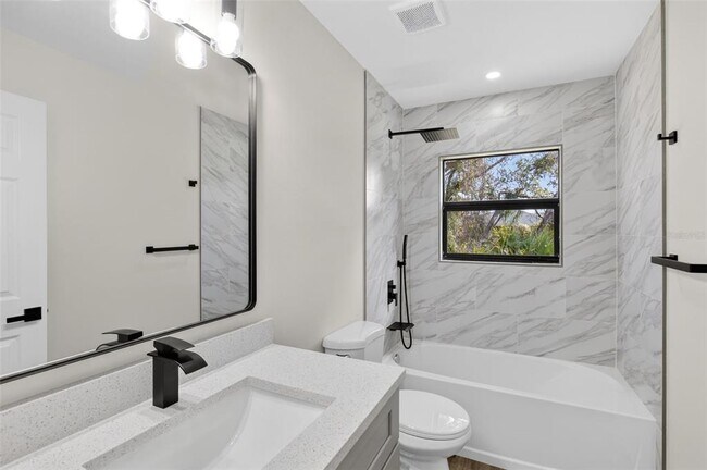 Building Photo - 20412 Elrose Ave