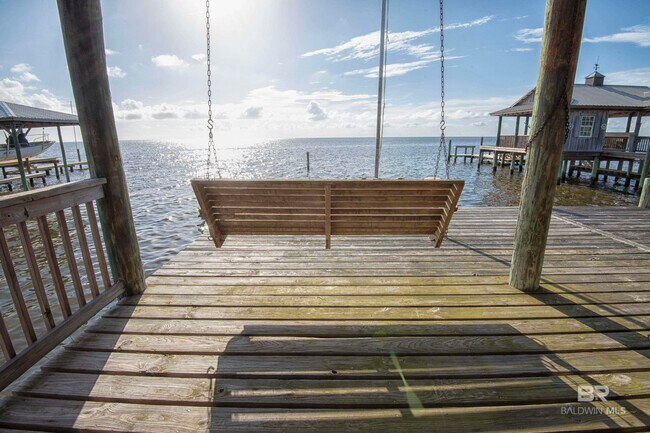 Building Photo - 14425 Scenic Hwy 98