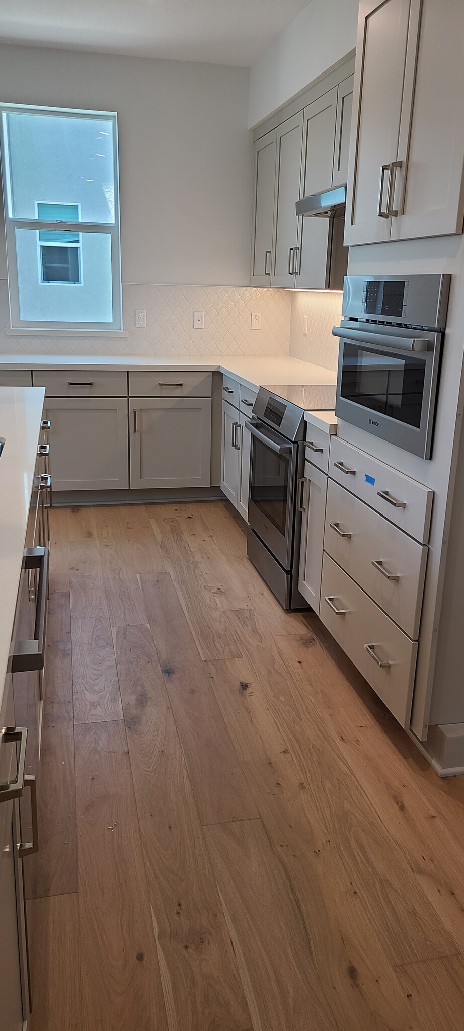 hardwood floor on second level - 5601 Linen Ct