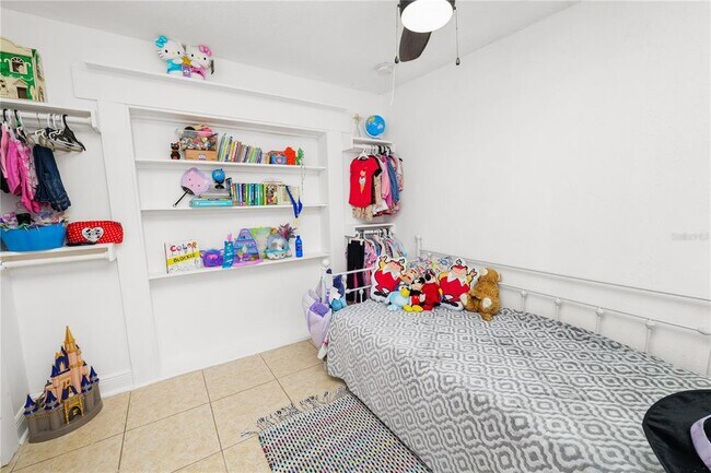 Building Photo - 1250 Mitchell St