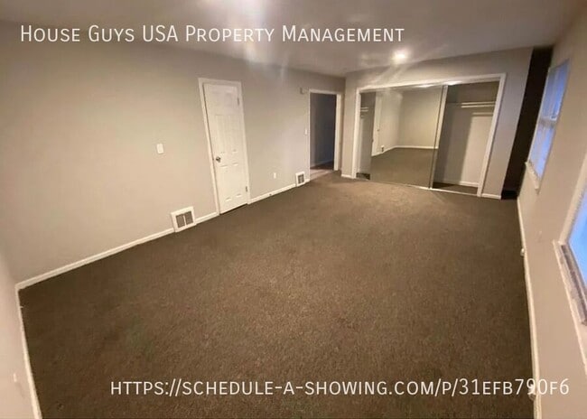 Building Photo - 4616 E Linwood Blvd