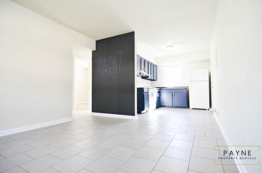 Building Photo - 4333 Rosemont Dr #A